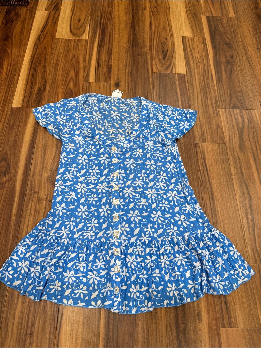 Skylar + Madison Blue and White Floral V-Neck Button Dress